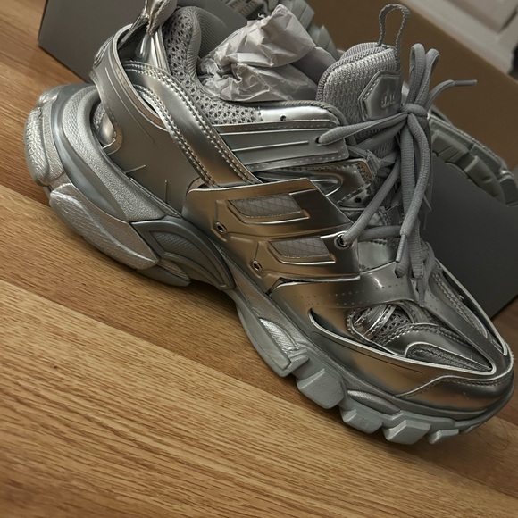 BALENCIAGA TRACK RUNNERS - Picture 2 of 9